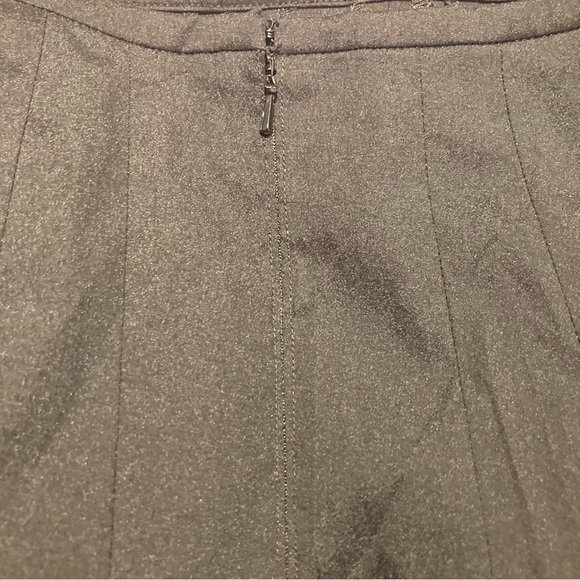 TADASHI SHOJI Sz 4 Pleats Flare Zipper Closure Knee Length Circle Skater  Skirt - Picture 9 of 9